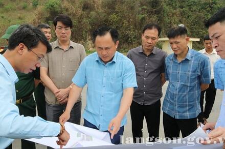 LĨNH VỰC THƯƠNG MẠI