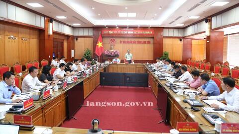 Đồng chí Nguyễn Cảnh Toàn, Chủ tịch UBND tỉnh làm việc với Ban Quản lý Khu Kinh tế cửa khẩu Đồng Đăng – Lạng Sơn