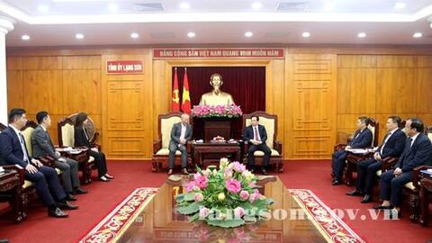 Đồng chí Hoàng Văn Nghiệm, Bí thư Tỉnh ủy làm việc với Tập đoàn Xây dựng Thái Bình Dương, Trung Quốc