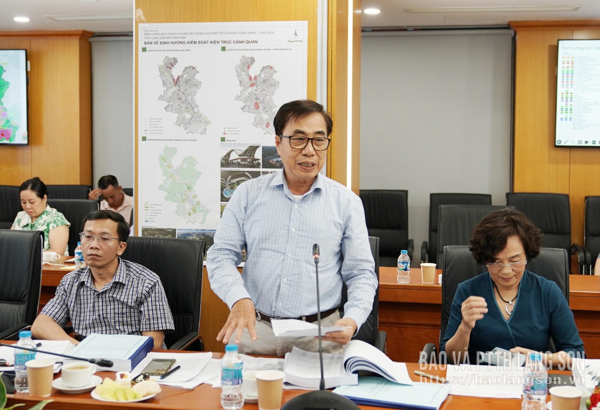 Thành viên Hội đồng thẩm định Quy hoạch phát biểu tại hội nghị