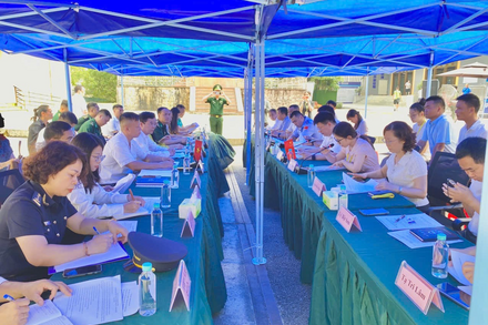 LĨNH VỰC THƯƠNG MẠI