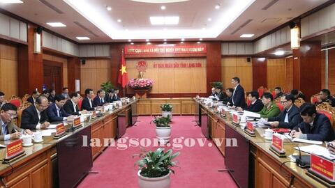 Lãnh đạo UBND tỉnh làm việc với Tổng Công ty Đường sắt Việt Nam