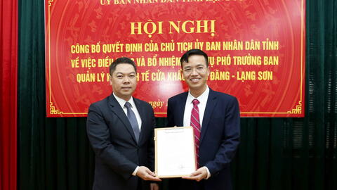 Hội nghị công bố Quyết định của Chủ tịch UBND tỉnh điều động, bổ nhiệm chức vụ Phó Trưởng Ban Quản lý Khu KTCK Đồng Đăng-Lạng Sơn